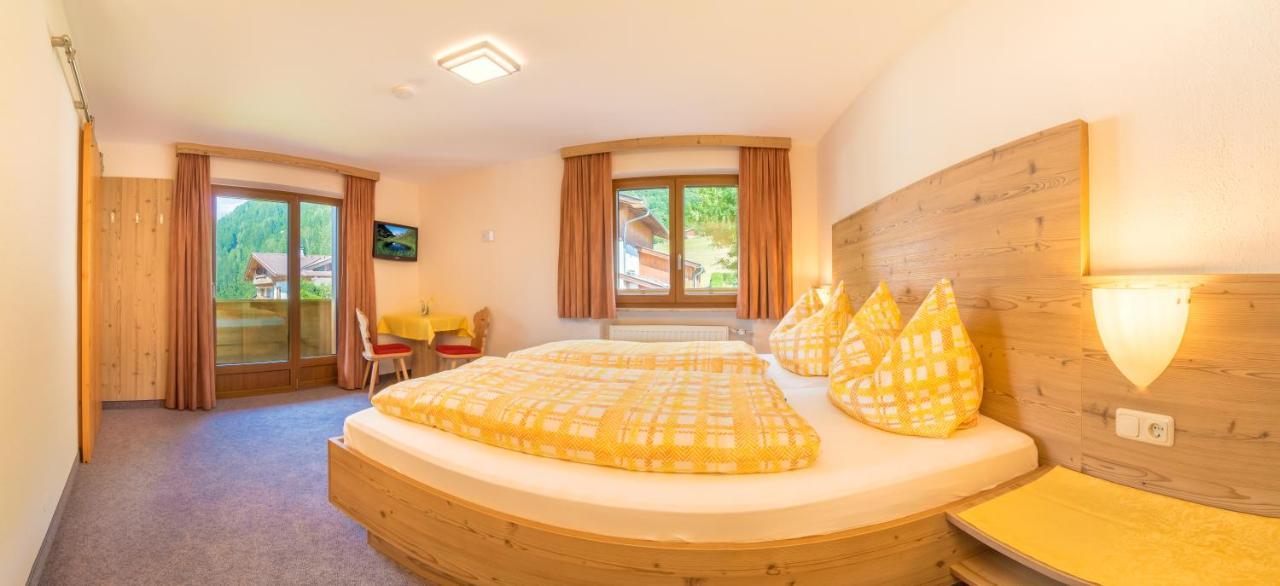Pension Tina Neustift im Stubaital Bagian luar foto