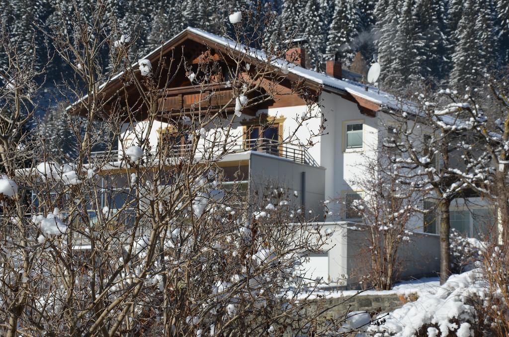 Pension Tina Neustift im Stubaital Bagian luar foto
