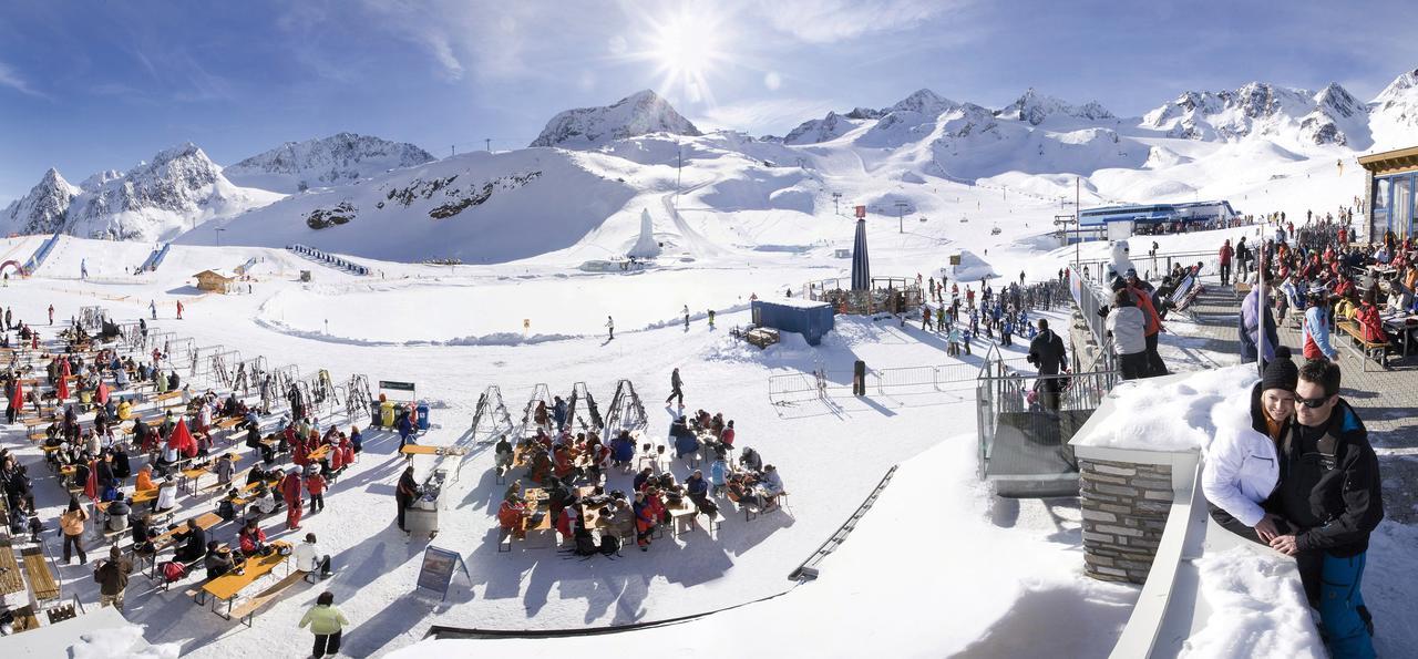 Pension Tina Neustift im Stubaital Bagian luar foto