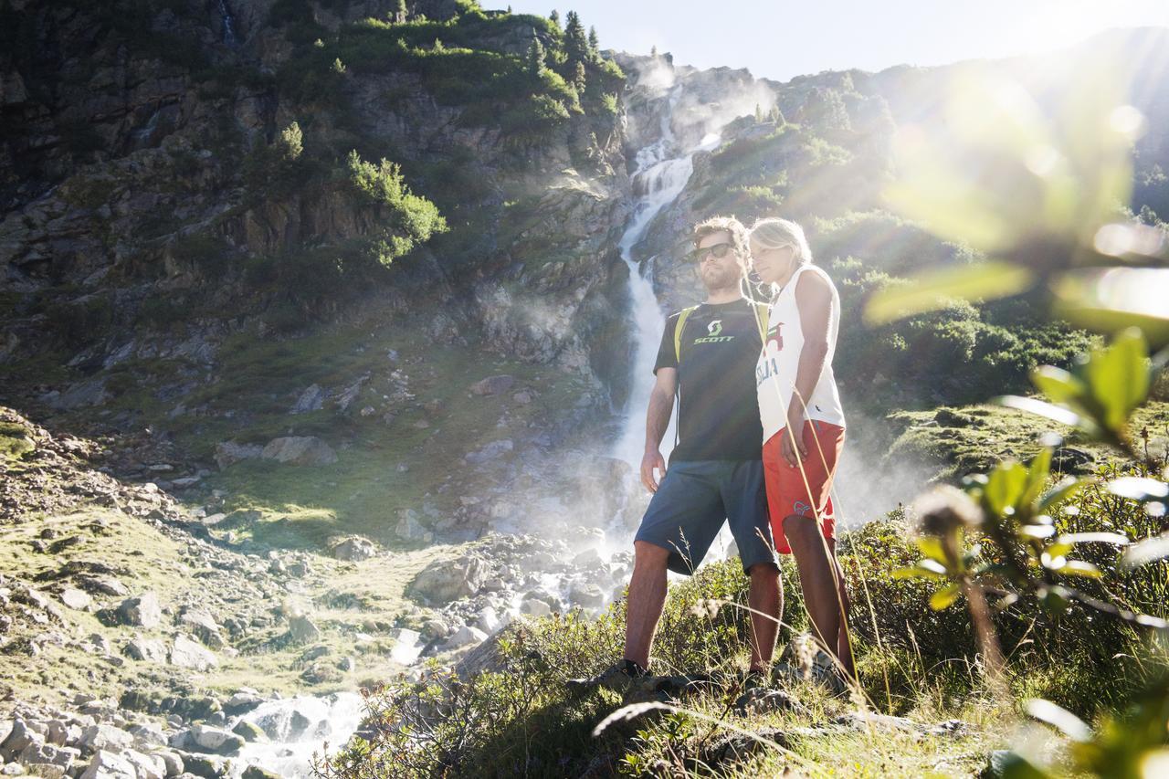 Pension Tina Neustift im Stubaital Bagian luar foto
