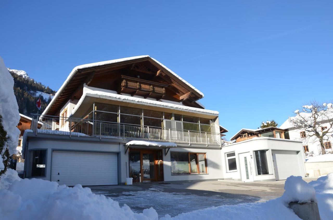 Pension Tina Neustift im Stubaital Bagian luar foto